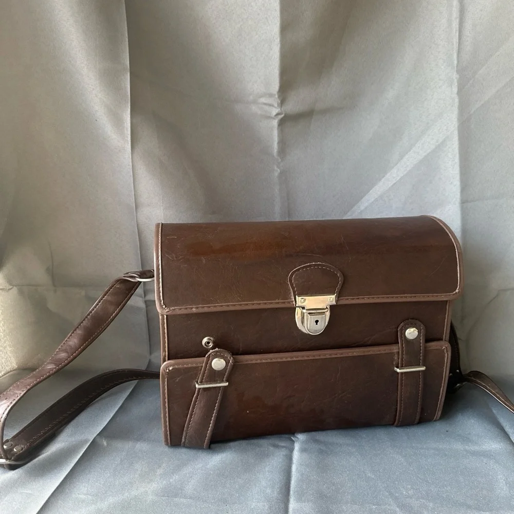 Vintage Brown Briefcase/camera bag with Metal Clasp and Sturdy Handle made: USA